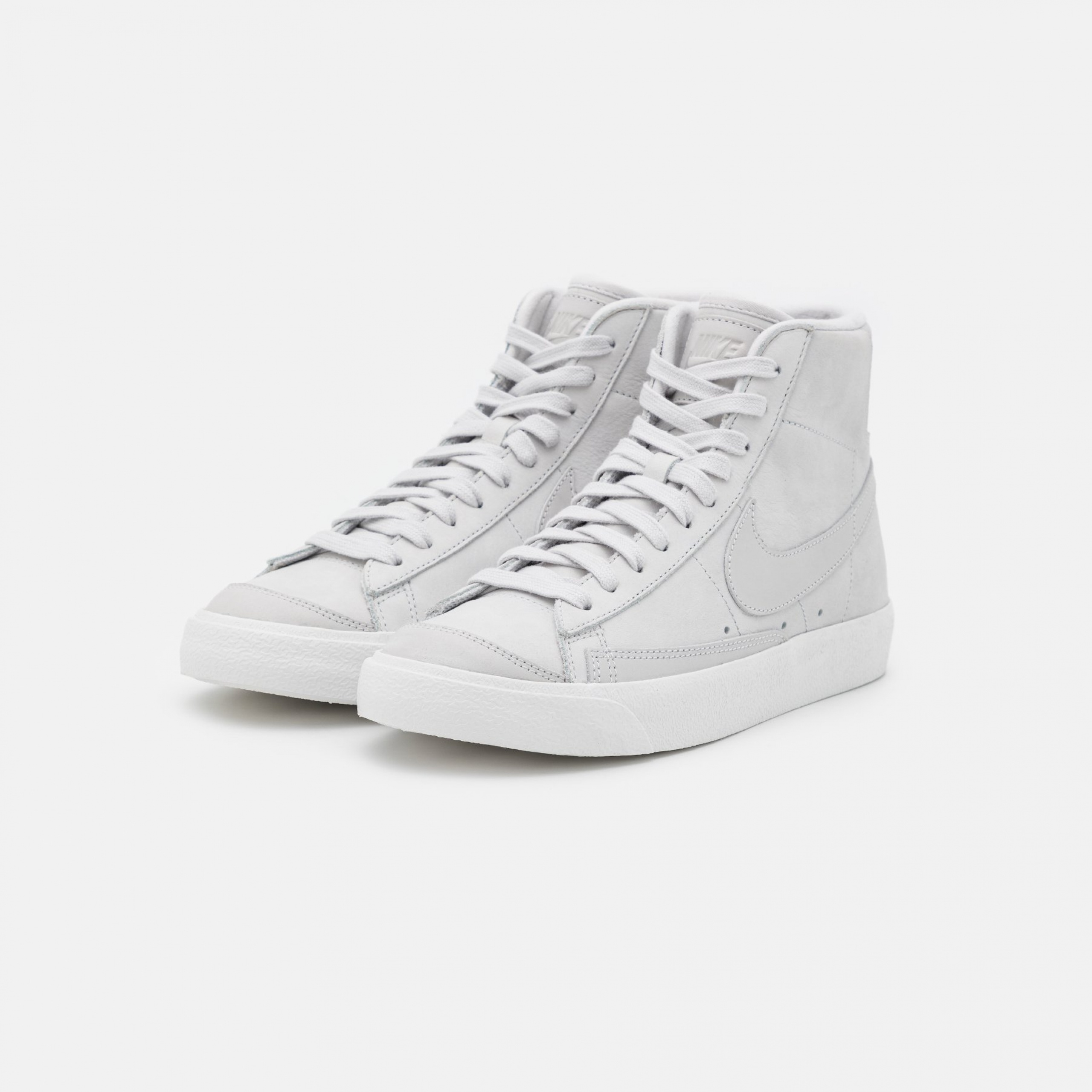 Фото № 3 с приближением к товару «‎Nike W Blazer Prm »