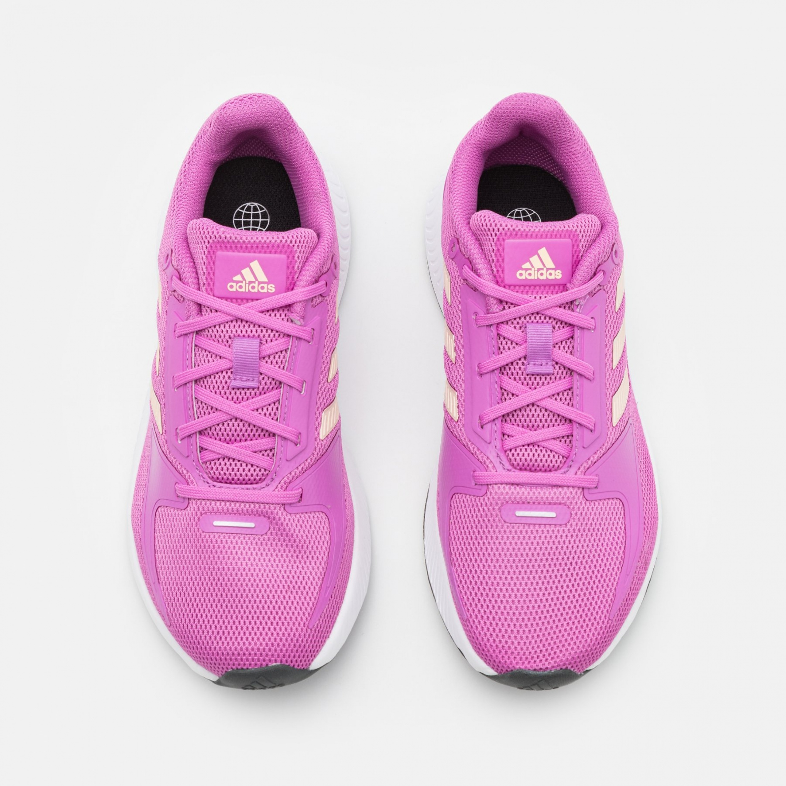 Фото № 4 с приближением к товару «‎Adidas 2.0»