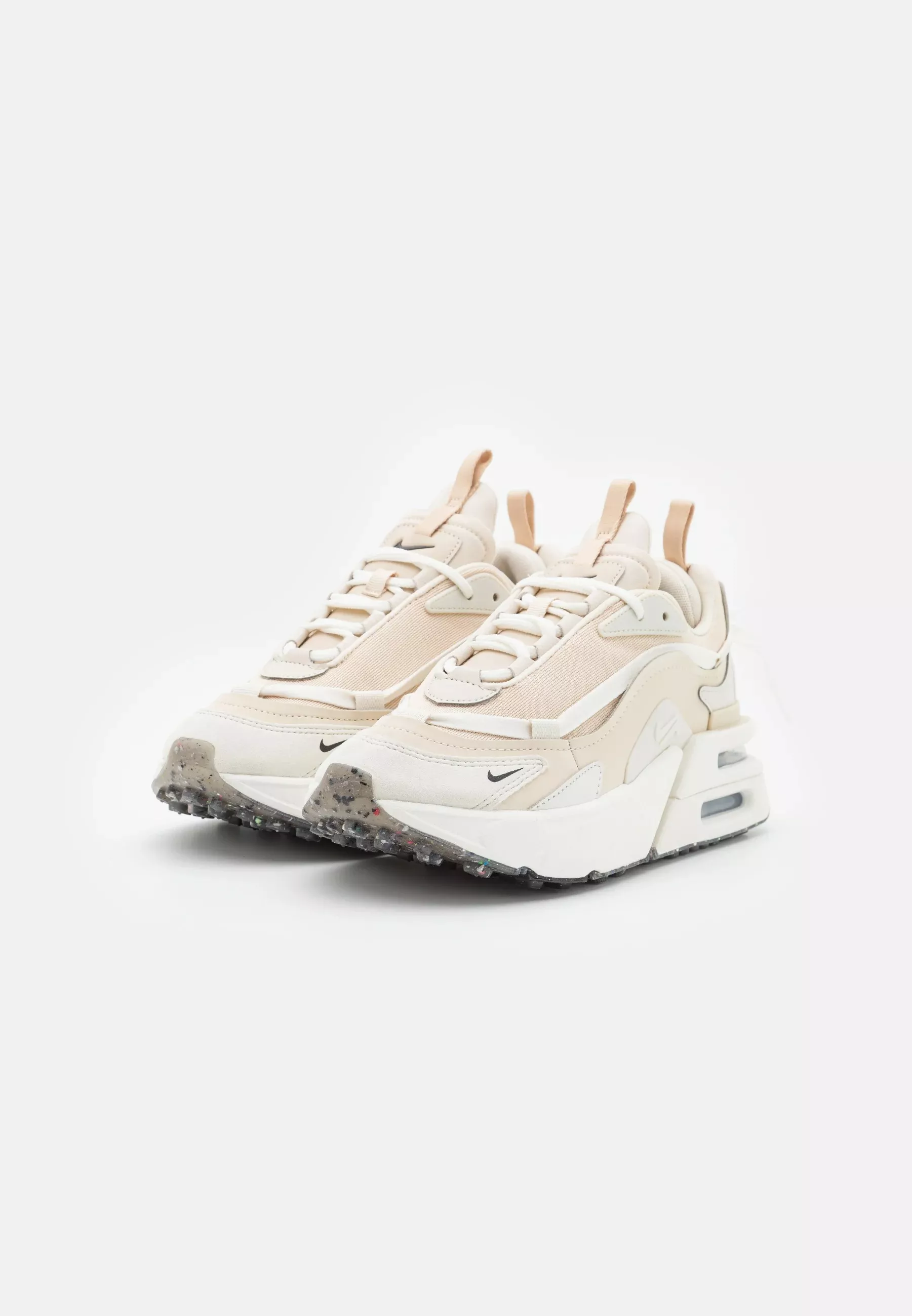 Фото № 4 с приближением к товару «‎AIR MAX FURYOSA»