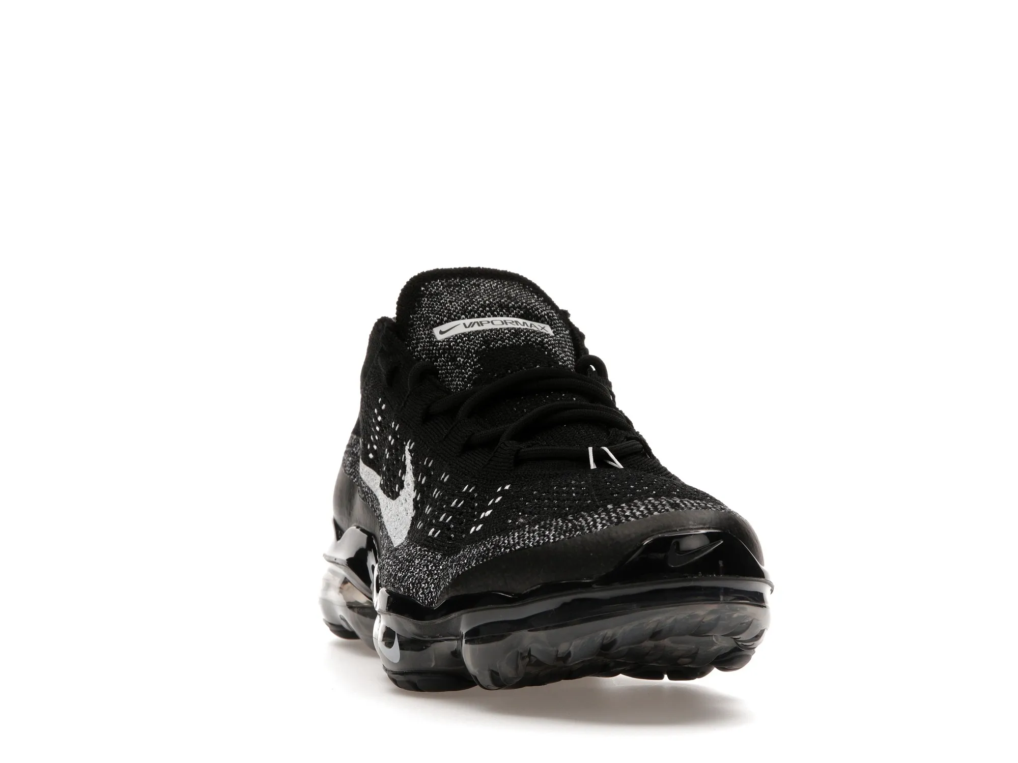 Фото № 3 с приближением к товару «‎Nike Air VaporMax 2023 Flyknit Oreo»