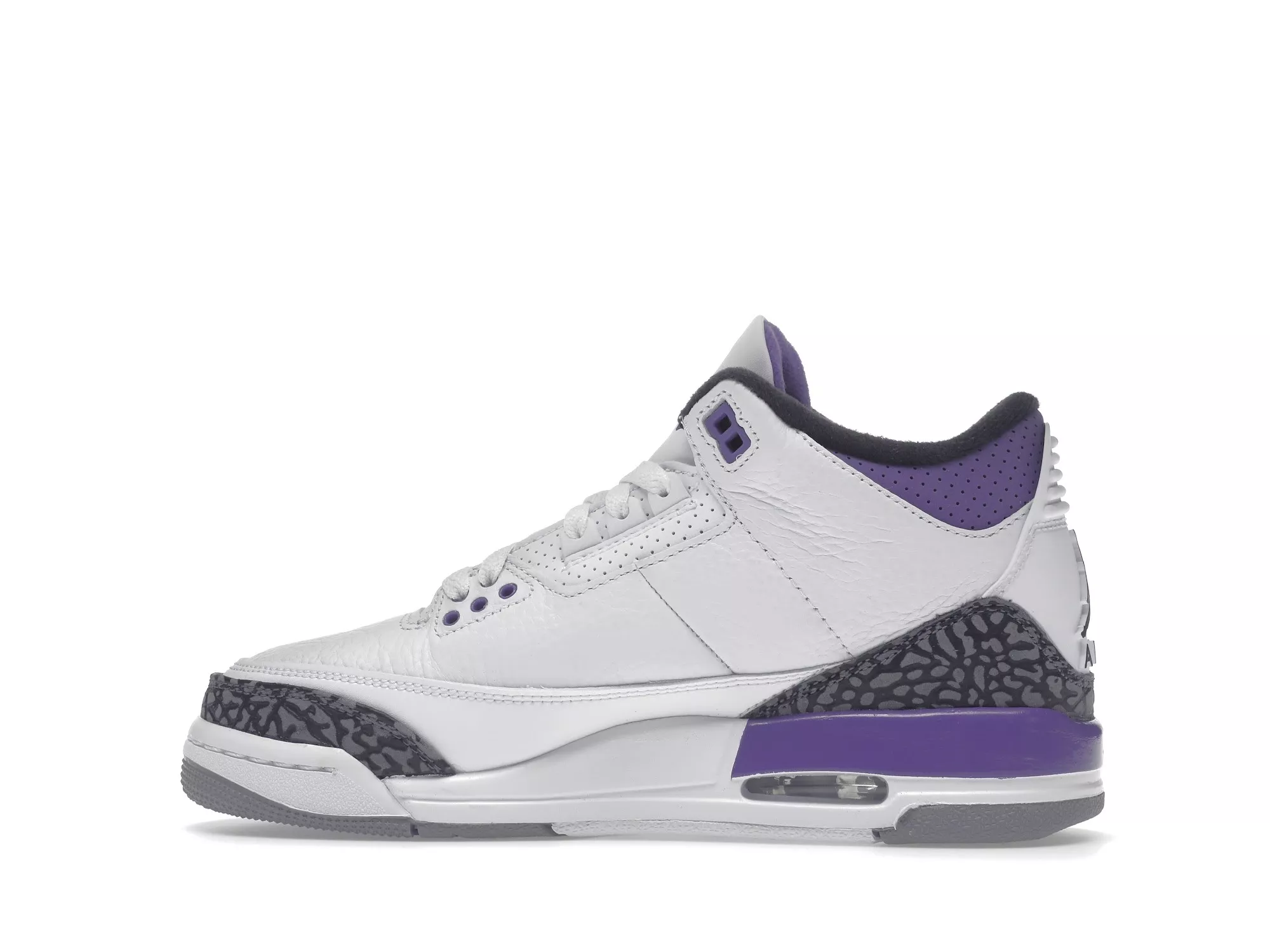 Фото № 2 с приближением к товару «‎Jordan 3 Retro Dark Iris »
