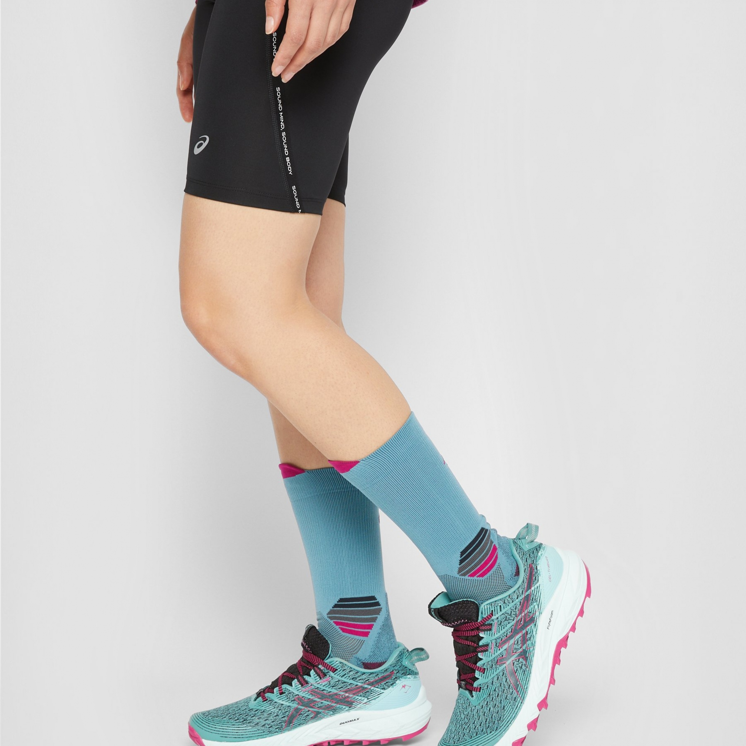 Фото № 2 с приближением к товару «‎Asics Gel-Trabuco 10»