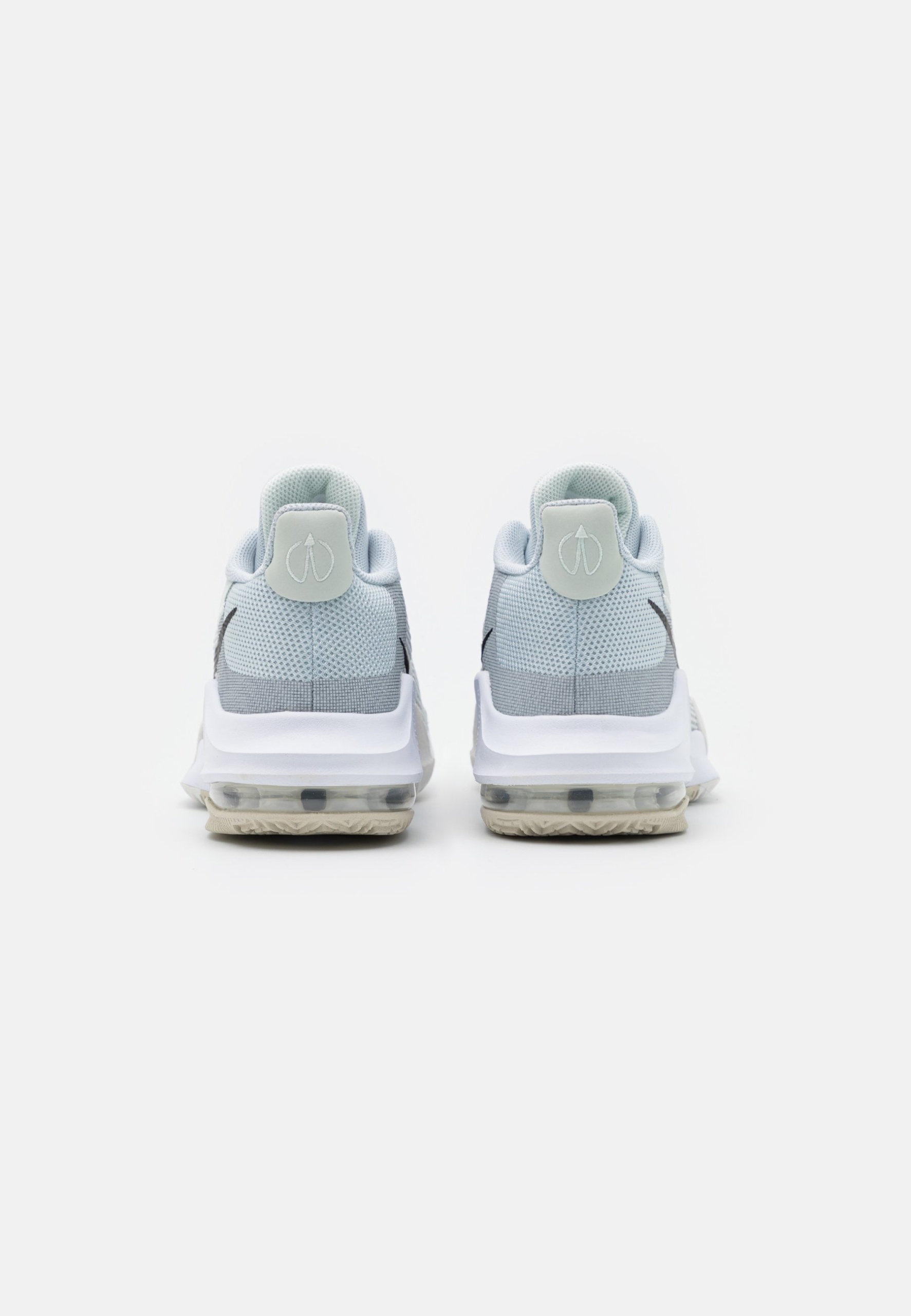 Фото № 3 с приближением к товару «‎Nike Air Max Impact 3»