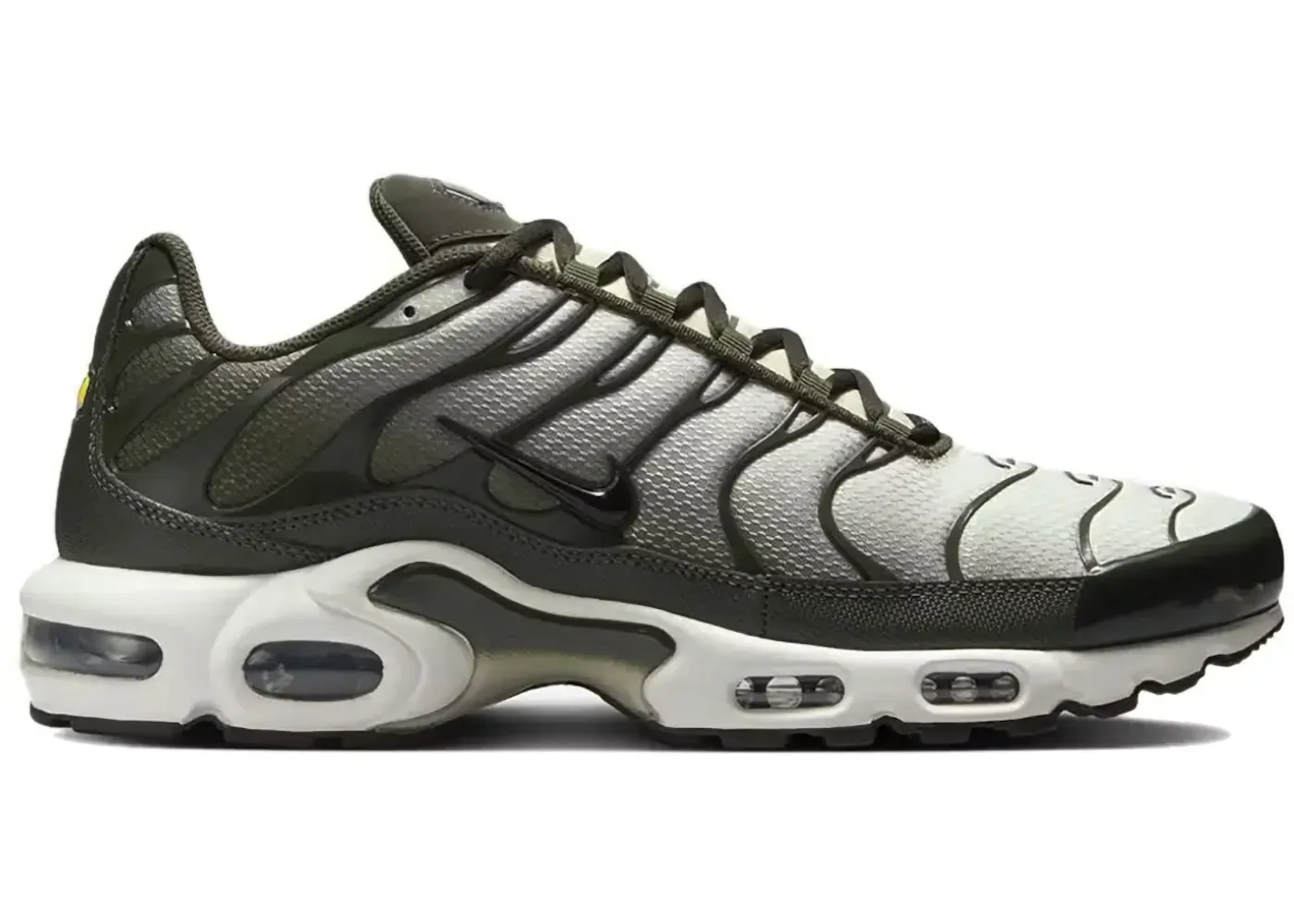 Фото № 1 с приближением к товару «‎Nike Air Max Plus»