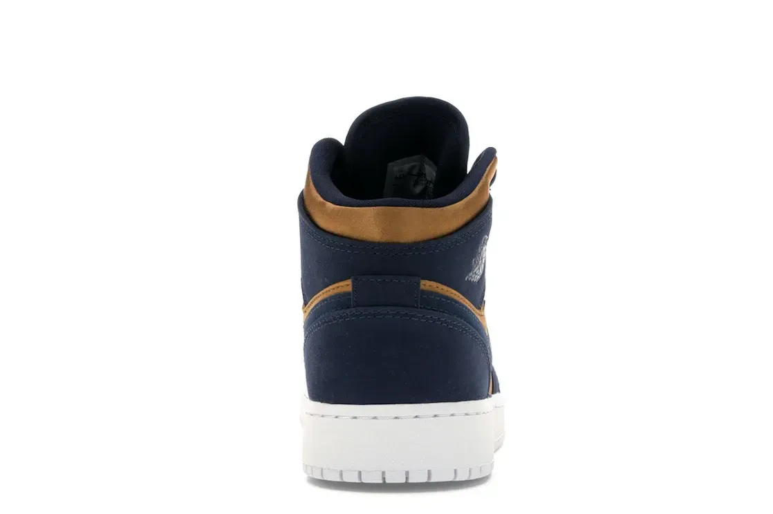 Фото № 4 с приближением к товару «‎Jordan 1 Mid Obsidian Desert Ochre »