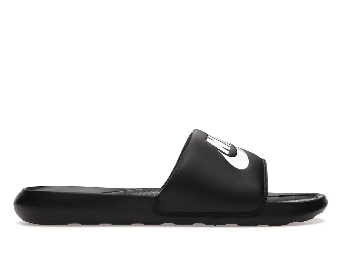 Фото № 1 с приближением к товару «‎Nike Victori One Slide»
