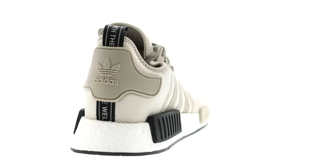 Фото № 4 с приближением к товару «‎adidas NMD R1 Tan Cream»