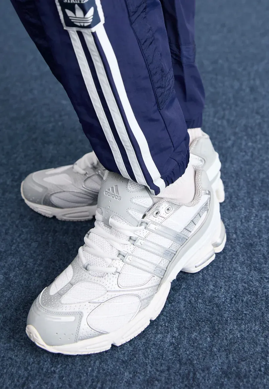 Фото № 2 с приближением к товару «‎OZWEEGO PRO»