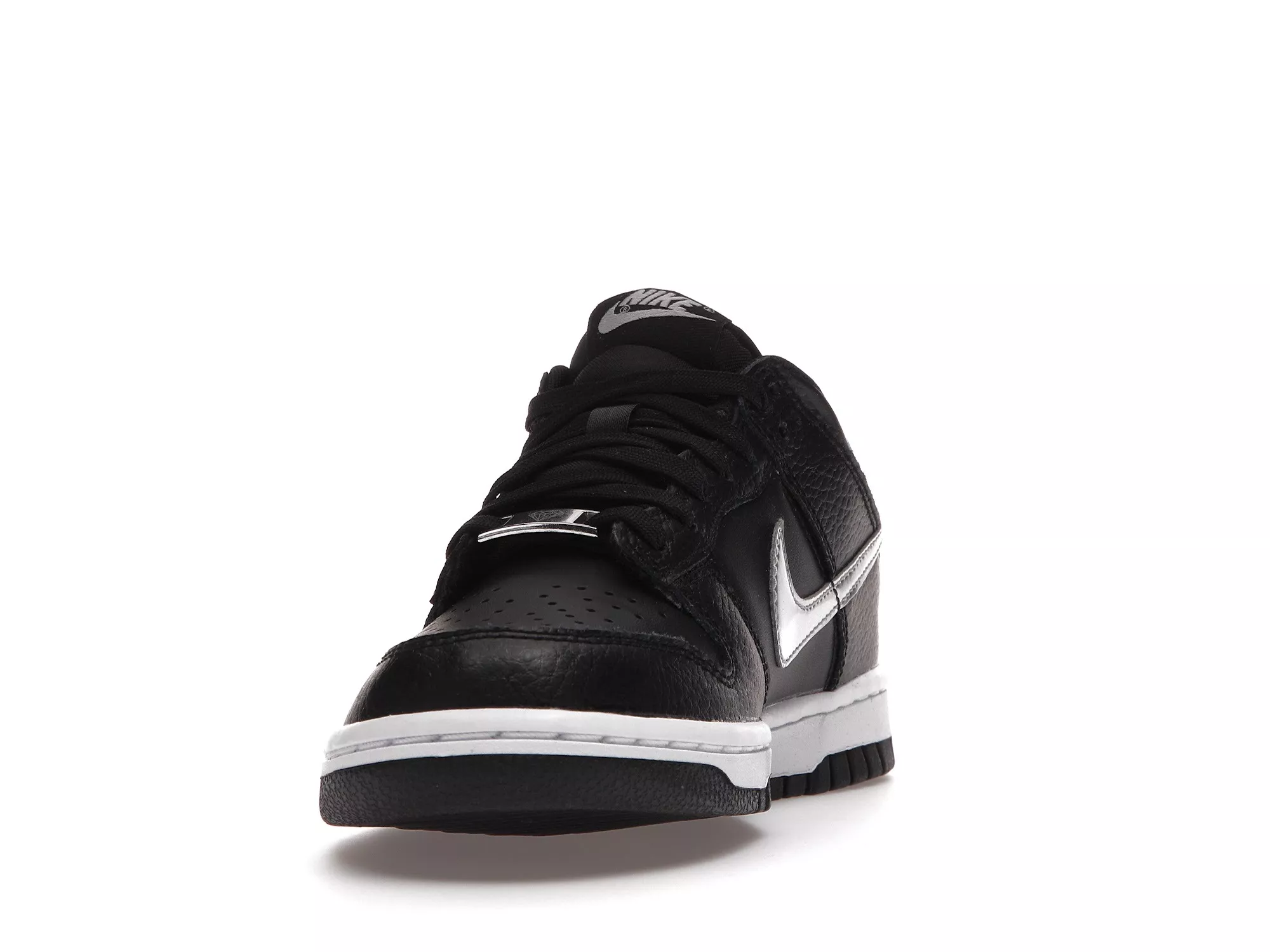 Фото № 6 с приближением к товару «‎Nike Dunk Low NBA 75th Anniversary Spurs »