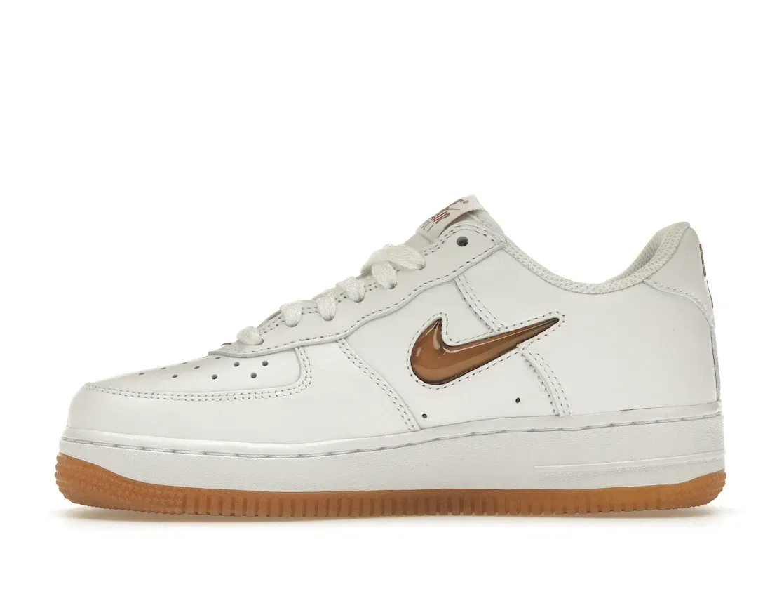 Фото № 3 с приближением к товару «‎Nike Air Force 1 '07 Low Retro Color of the Month Jewel Bronze Gum»