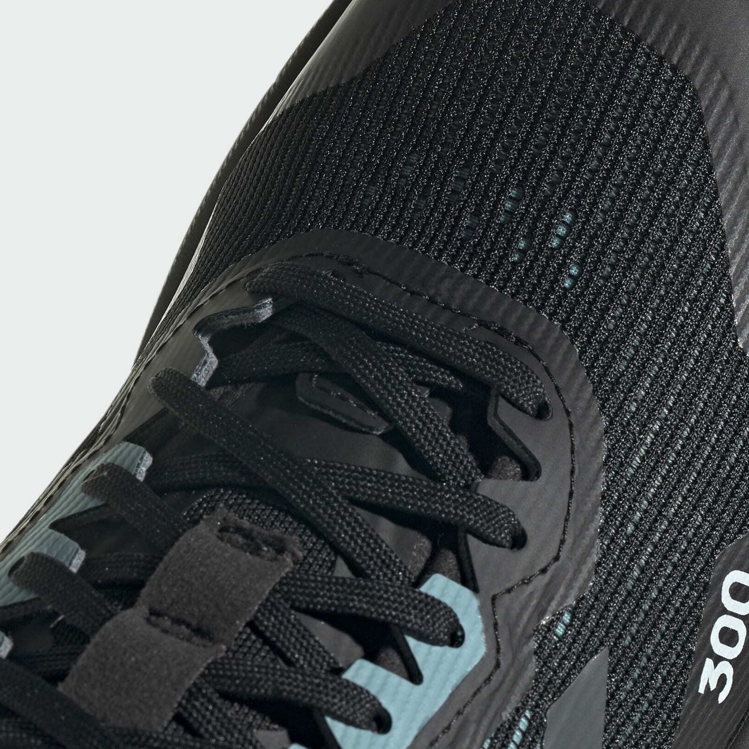 Фото № 1 с приближением к товару «‎Adidas »