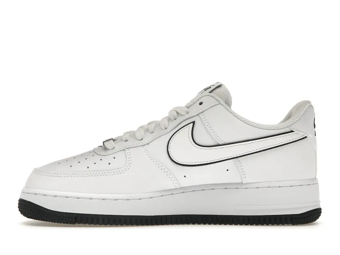 Фото № 3 с приближением к товару «‎Nike Air Force 1 '07 Low White Black Outline Swoosh»