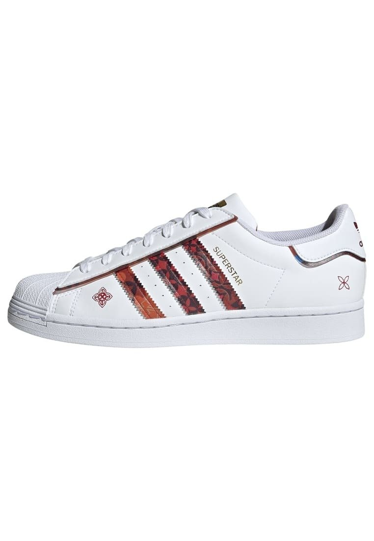 Фото № 1 с приближением к товару «‎Adidas Superstar »