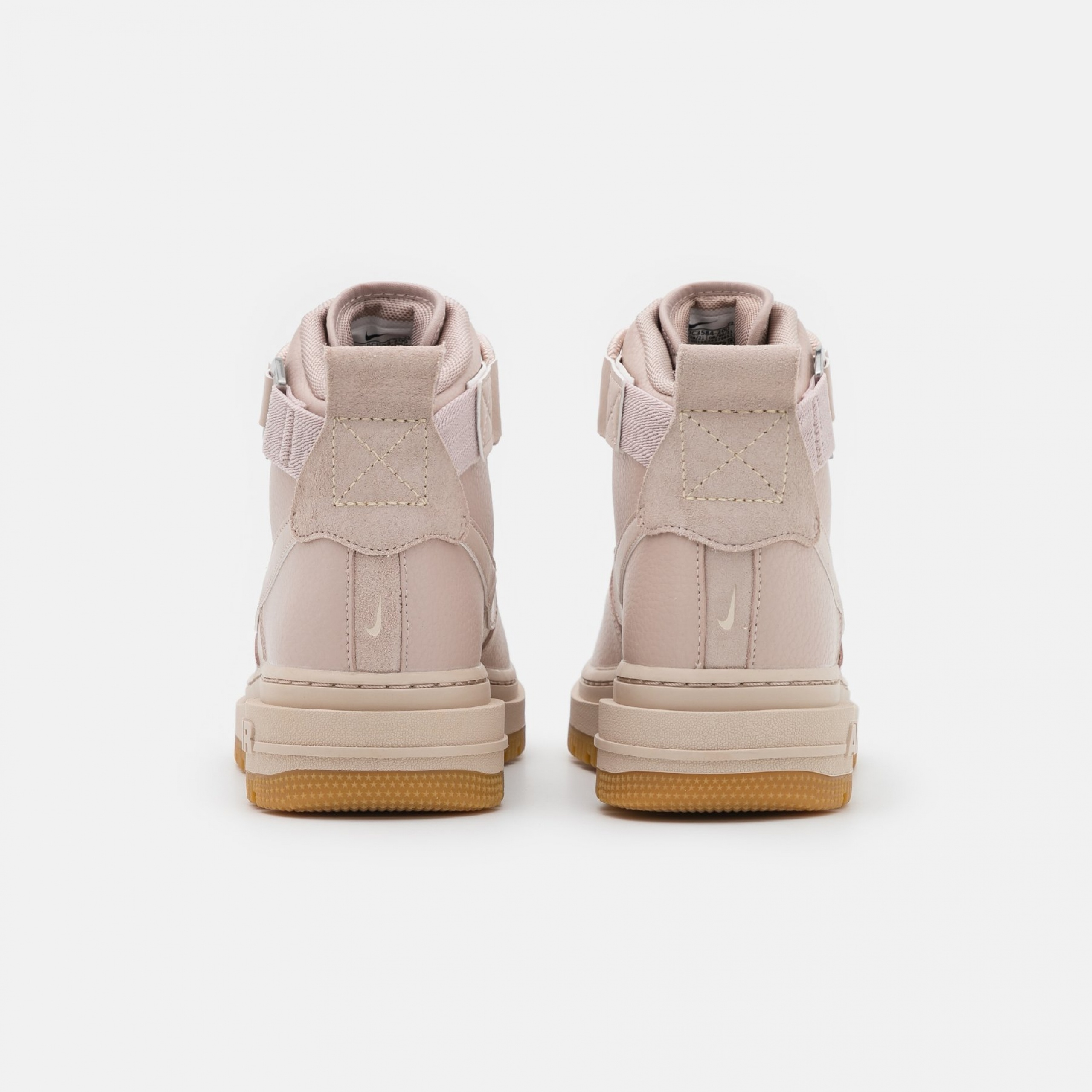 Фото № 3 с приближением к товару «‎Nike Af1 UT 2.0 »