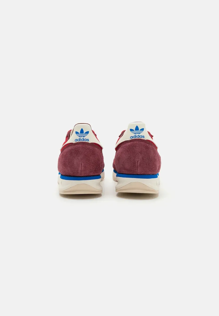 Фото № 3 с приближением к товару «‎SL 72 RS UNISEX»
