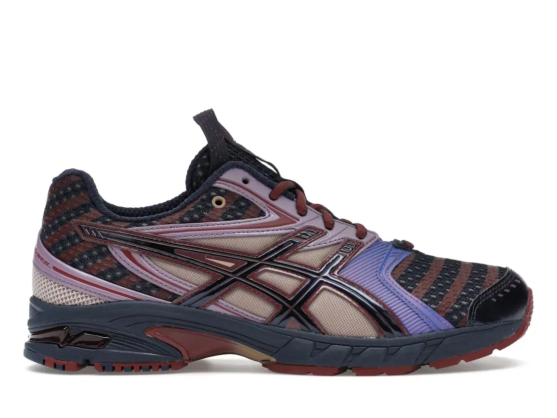 Фото № 1 с приближением к товару «‎ASICS UB9-S Gel DS Trainer 14»