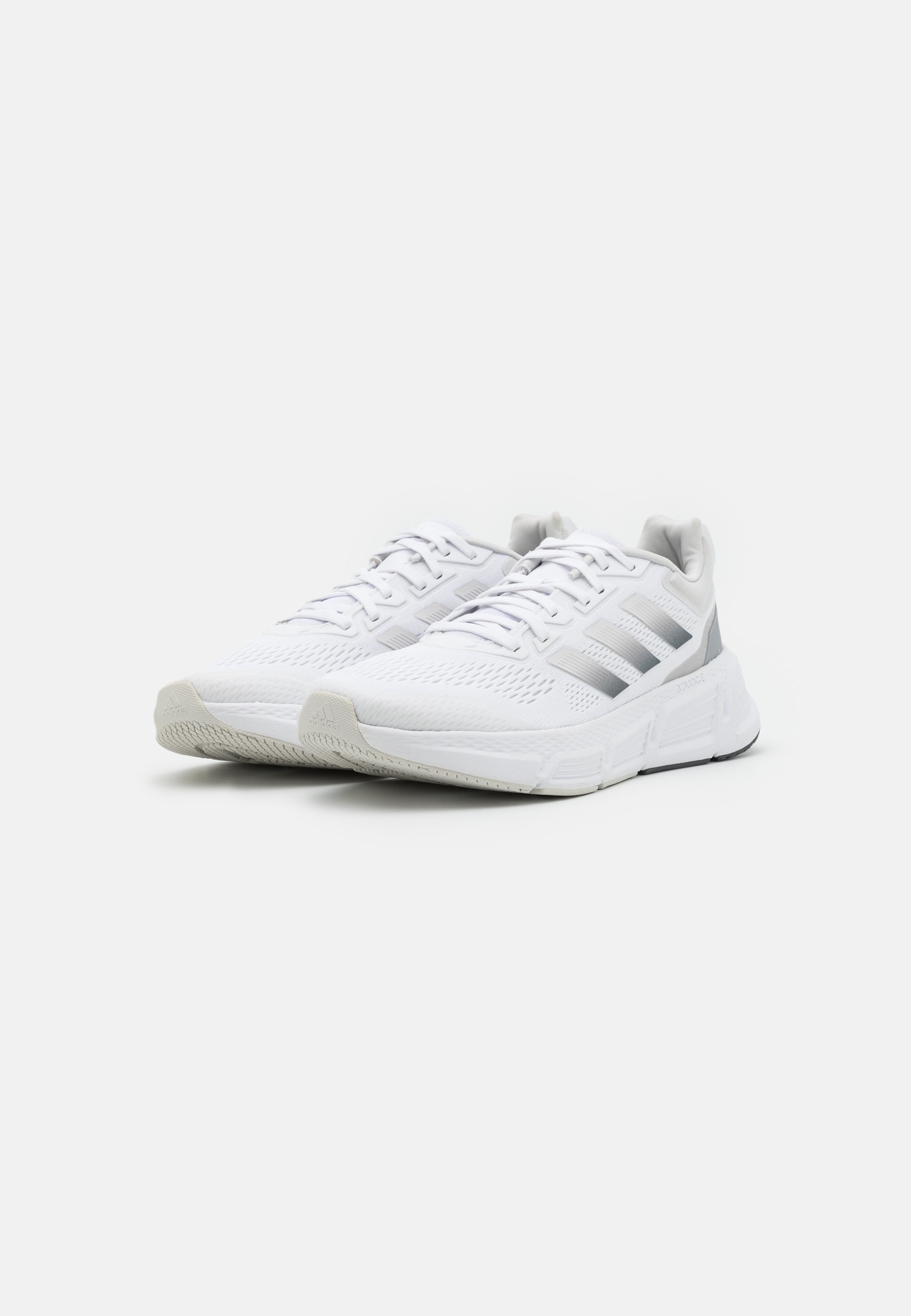 Фото № 2 с приближением к товару «‎Adidas Questar»