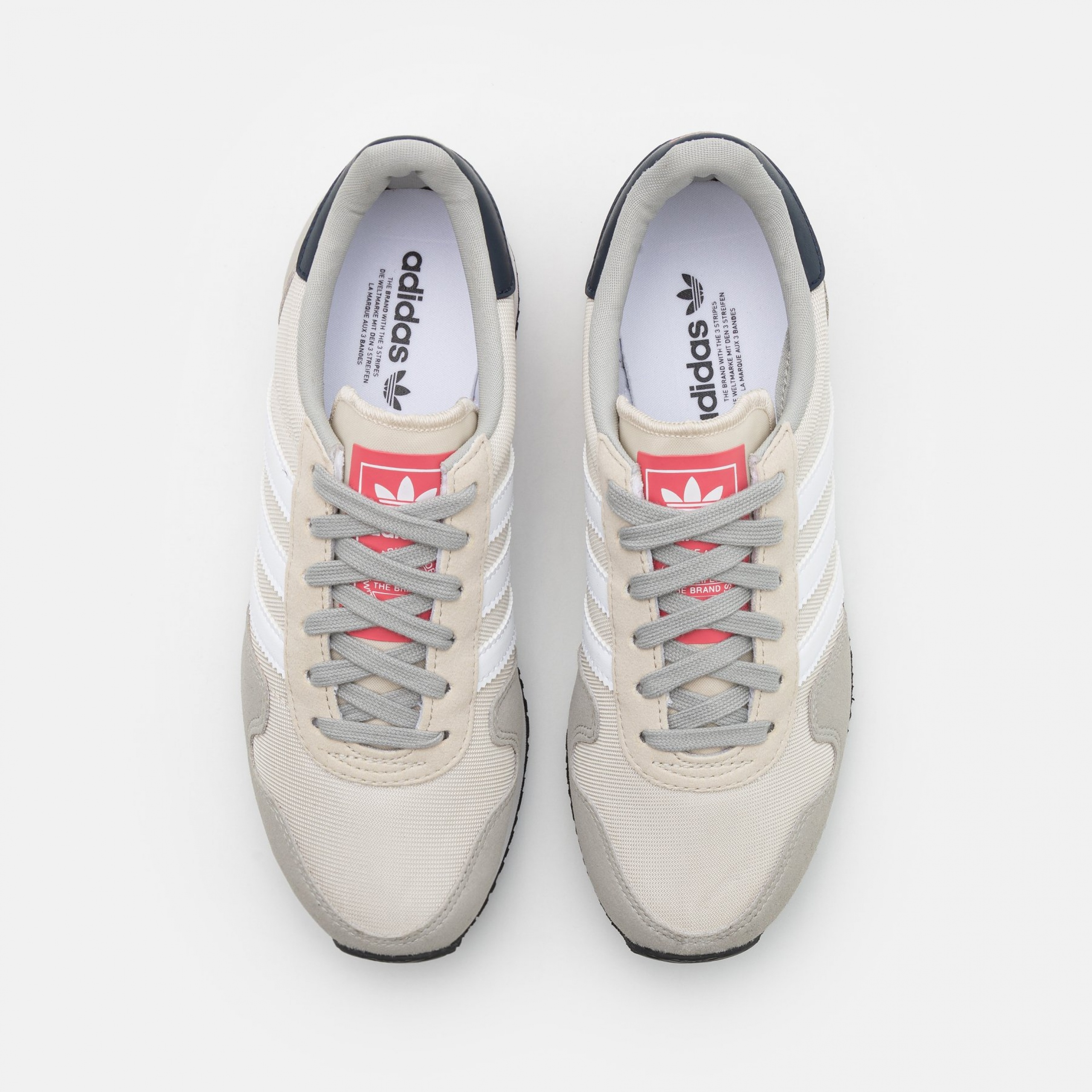 Фото № 4 с приближением к товару «‎Adidas Usa 84 »