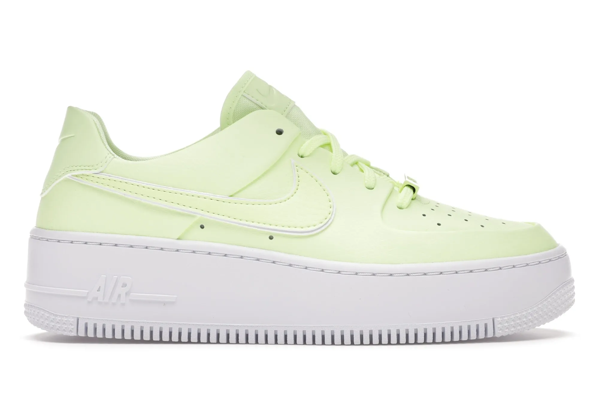 Фото № 1 с приближением к товару «‎Nike Air Force 1 Sage Low Barely Volt »