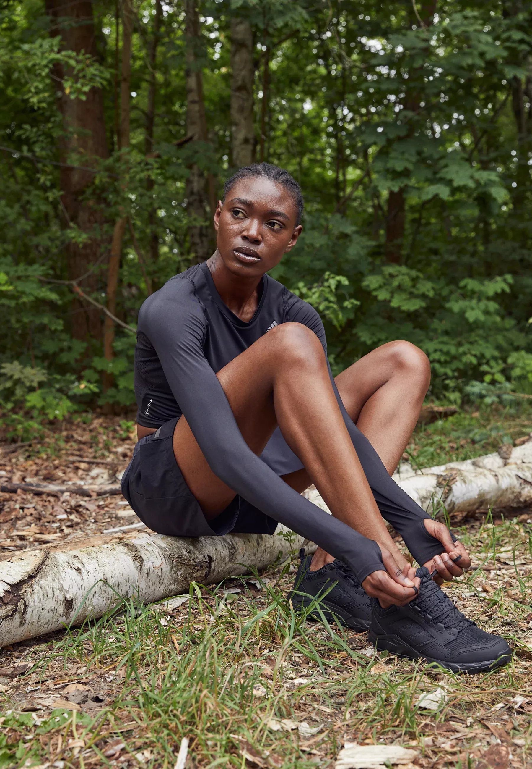 Фото № 4 с приближением к товару «‎TERREX TRACEROCKER 2 W»