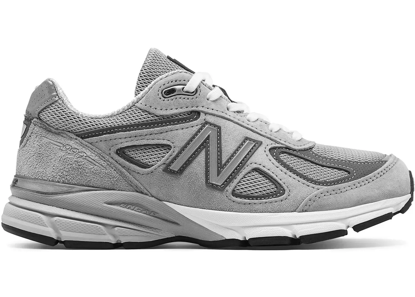 New Balance 990v4