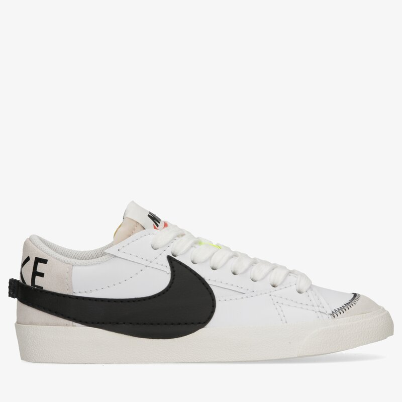 Фото № 1 с приближением к товару «‎Nike Blazer Low Jumbo Sneakers WhiteBlack»