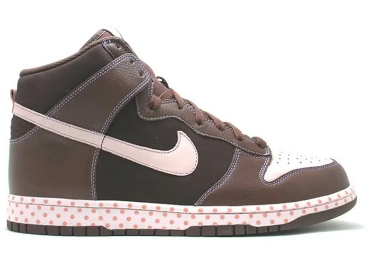 Фото № 1 с приближением к товару «‎Nike Dunk High»