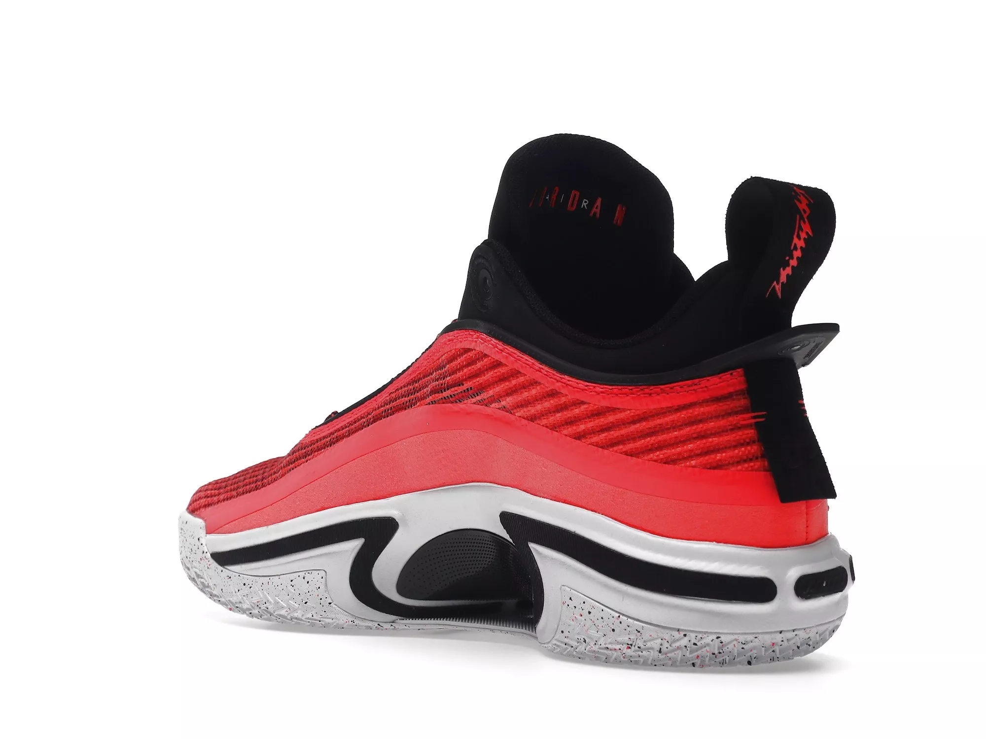 Фото № 3 с приближением к товару «‎Jordan 36 Low Flipped Infrared»