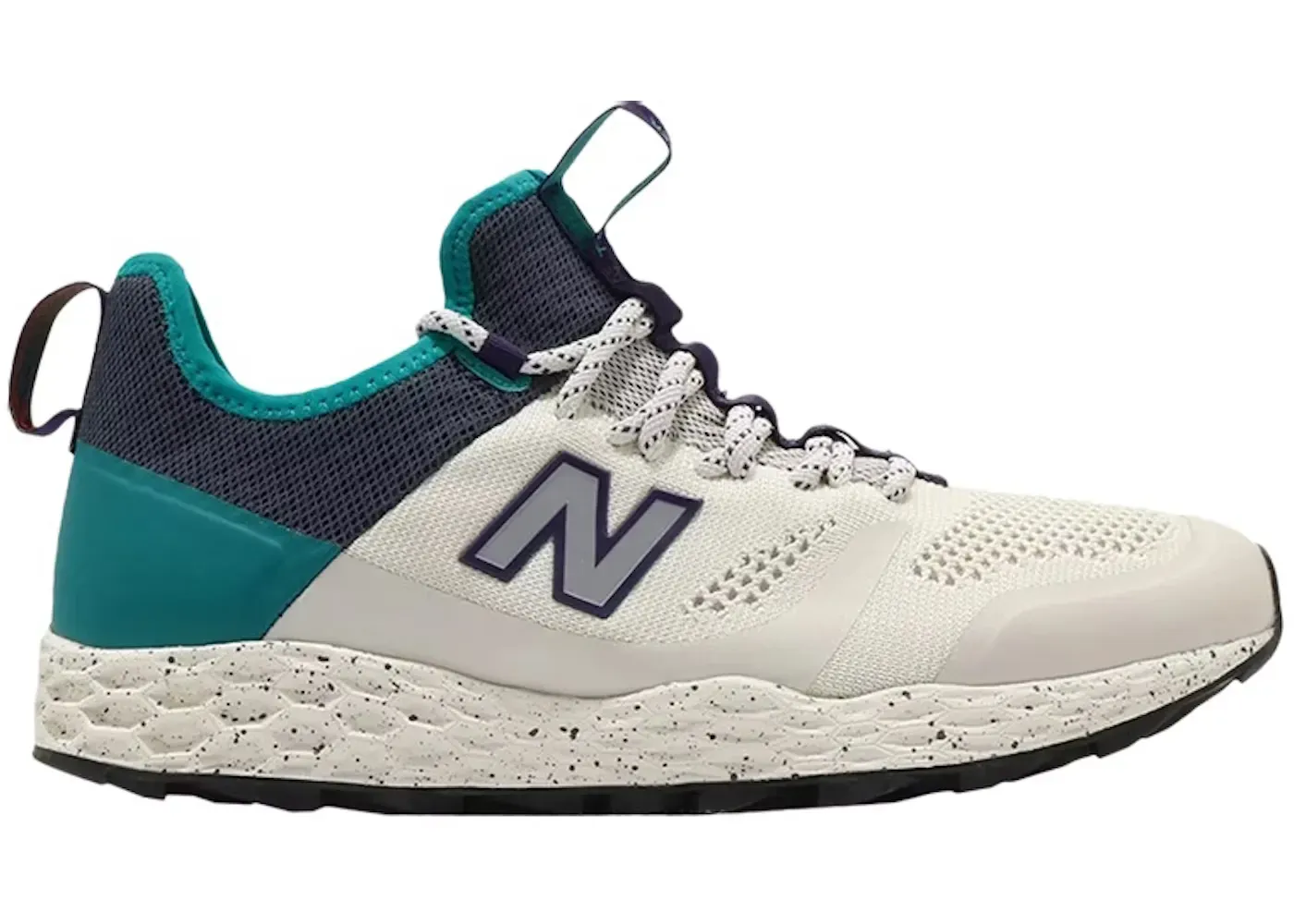 New Balance Fresh Foam Trailbuster