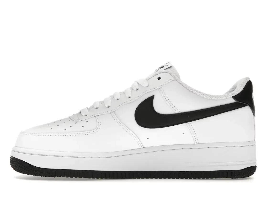 Фото № 3 с приближением к товару «‎Nike Air Force 1 Low '07»