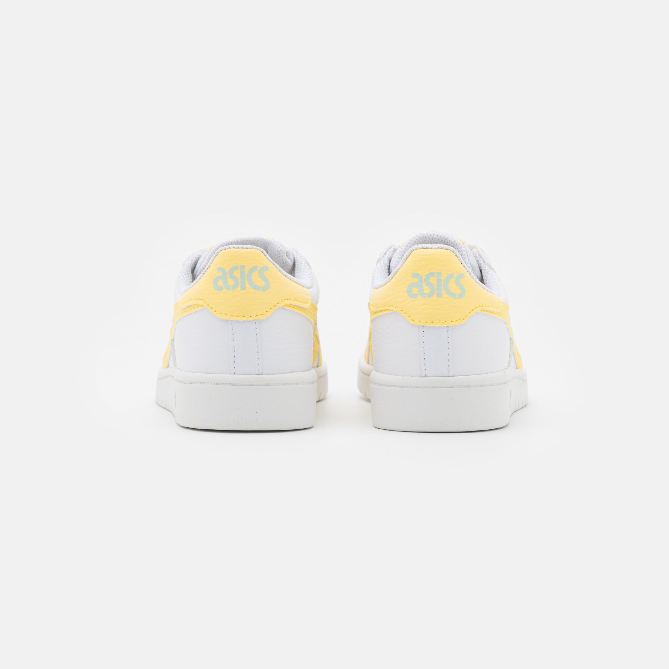 Фото № 4 с приближением к товару «‎Asics Japan S »