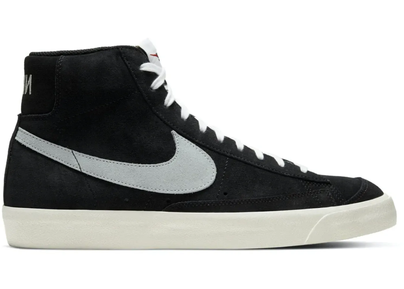 Фото № 1 с приближением к товару «‎Nike Blazer Mid 77 Black Suede»