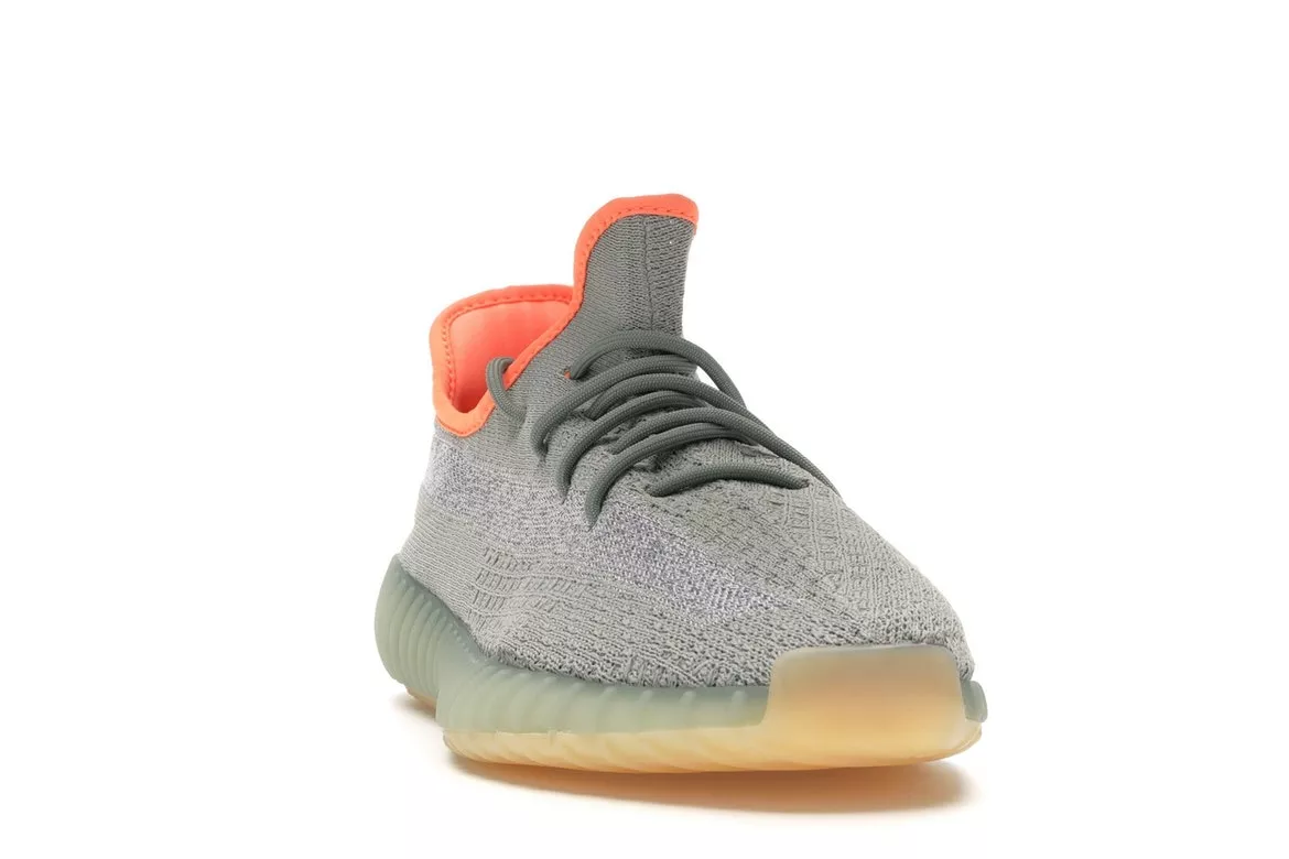 Фото № 2 с приближением к товару «‎adidas Yeezy Boost 350 V2 Desert Sage»
