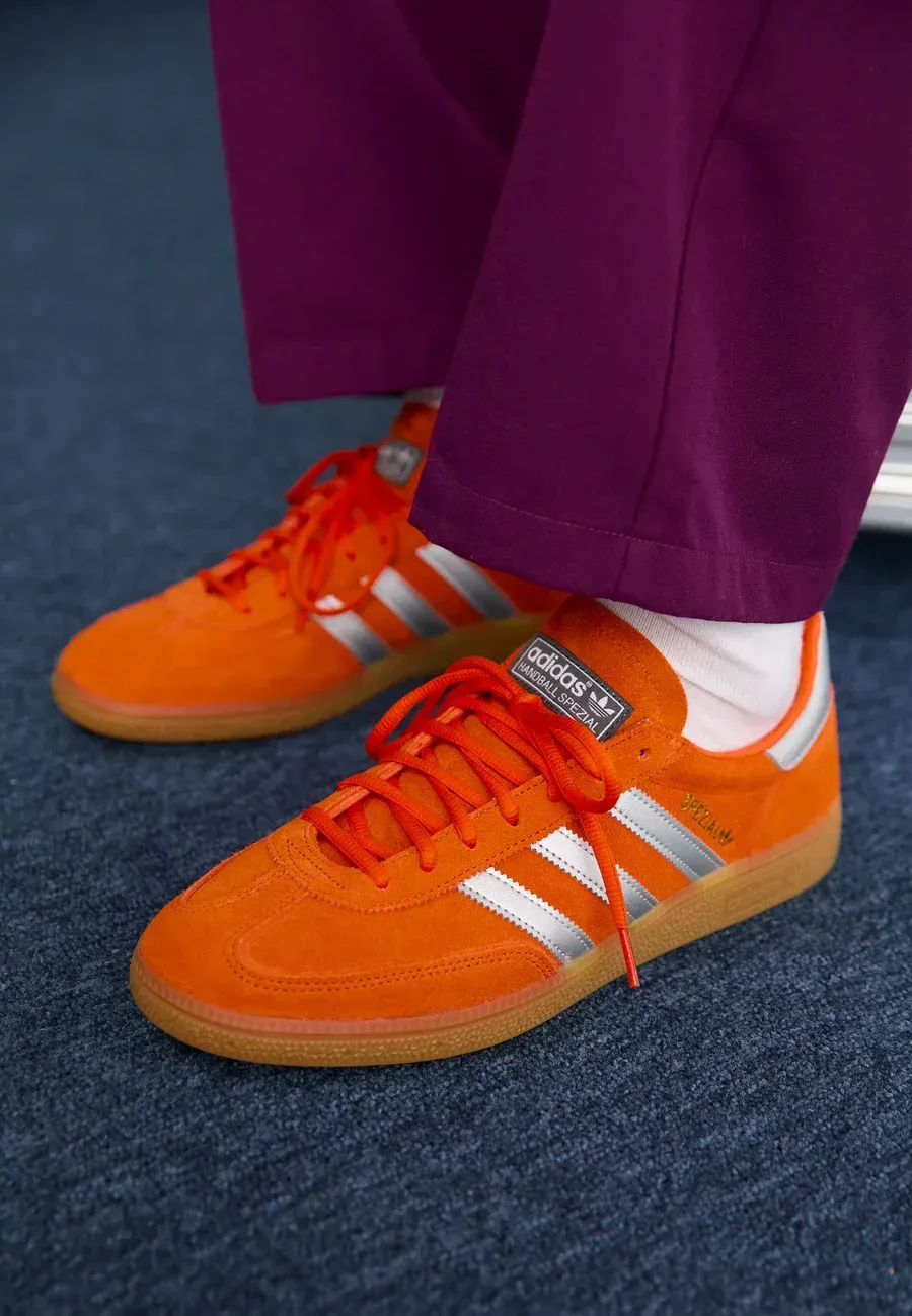 Фото № 2 с приближением к товару «‎HANDBALL SPEZIAL UNISEX»