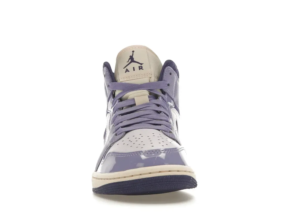 Фото № 2 с приближением к товару «‎Jordan 1 Mid SE Chenille Sky J Light Purple »