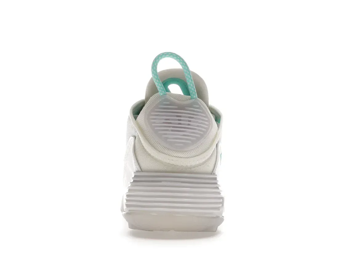 Фото № 4 с приближением к товару «‎Nike Air Max 2090 Retro Futurism Sail »