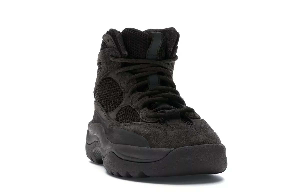 Фото № 3 с приближением к товару «‎adidas Yeezy Desert Boot Oil»