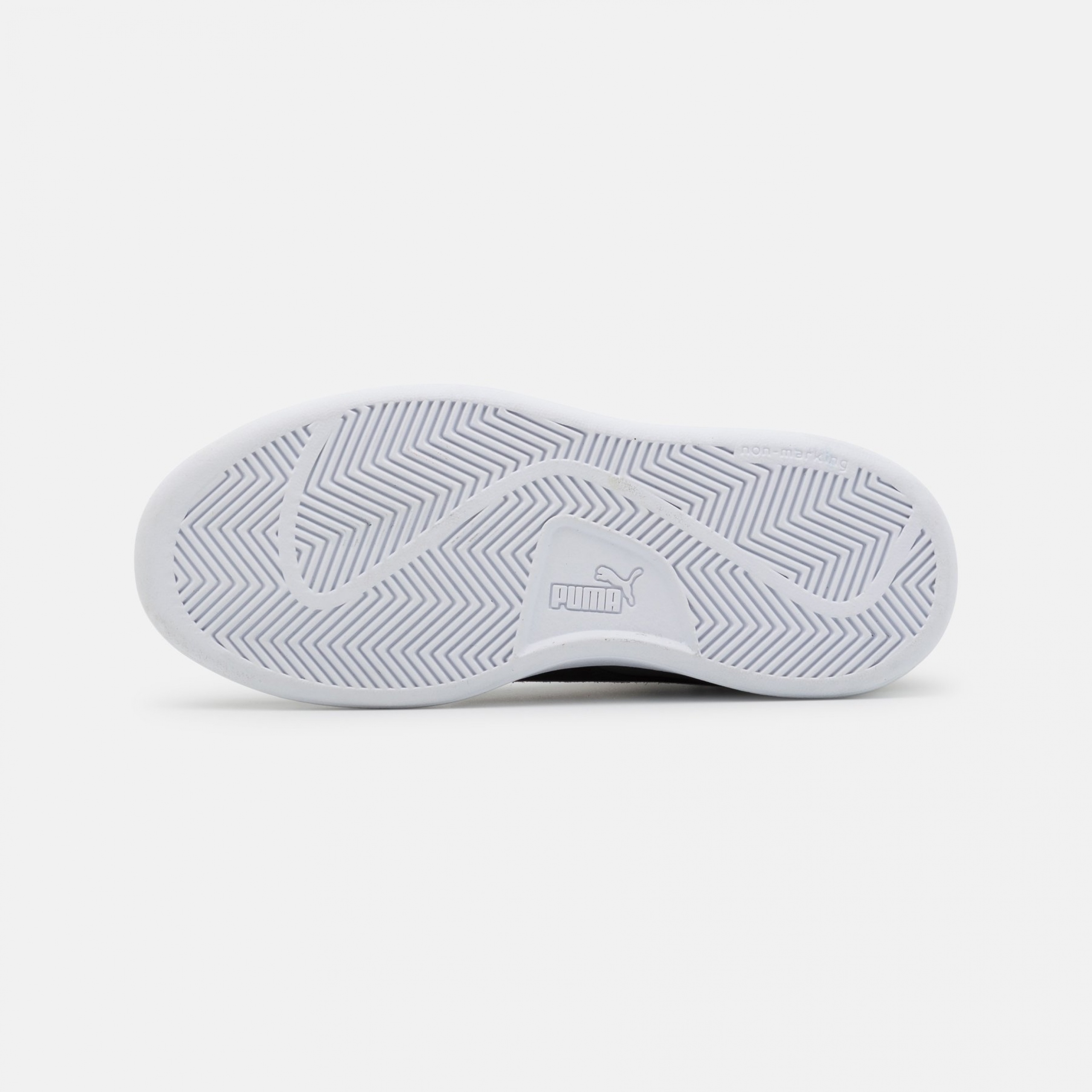 Фото № 4 с приближением к товару «‎Puma Smash »