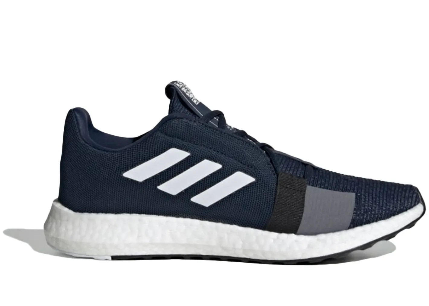 Фото № 1 с приближением к товару «‎adidas Senseboost Go Collegiate Navy»