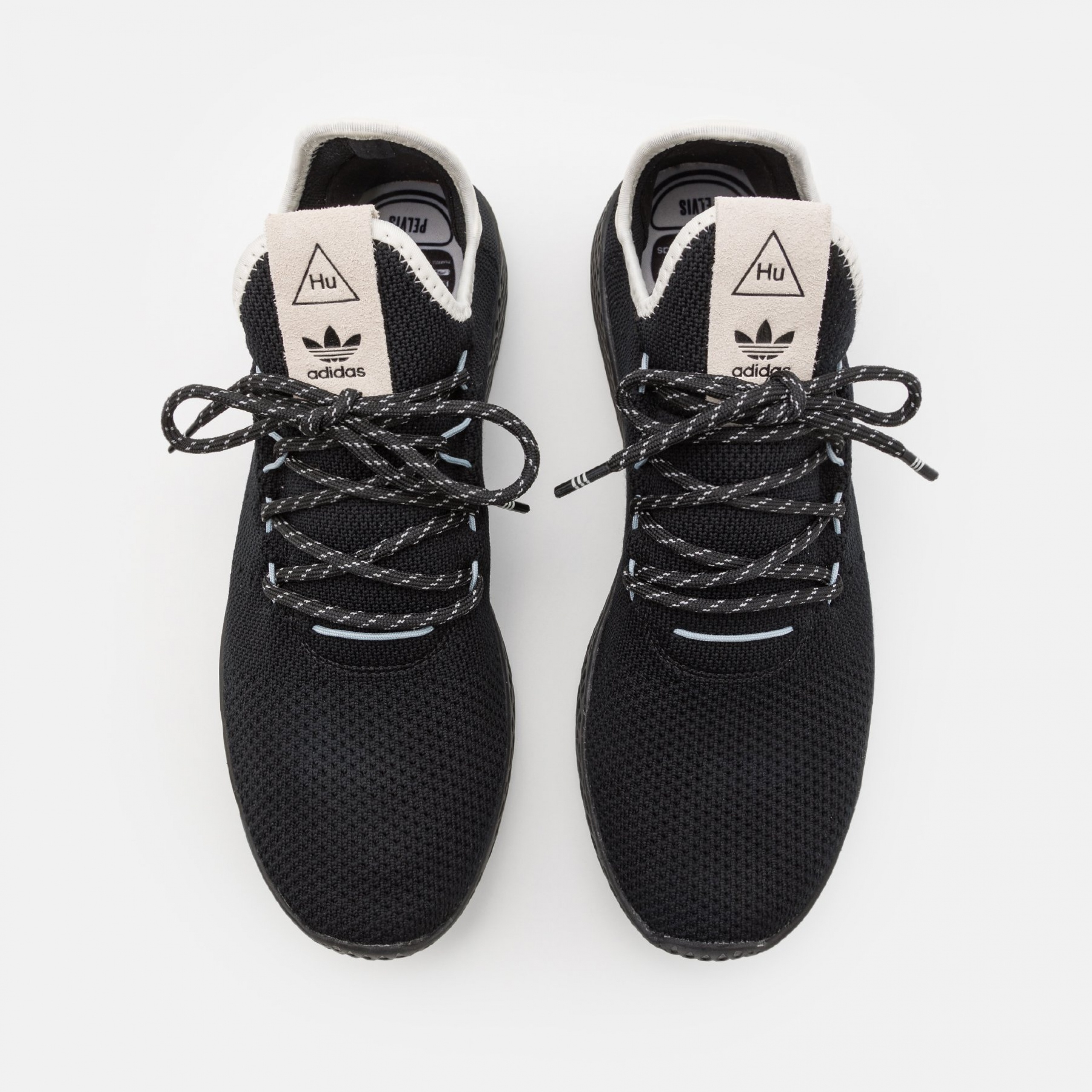 Фото № 4 с приближением к товару «‎Adidas HU »