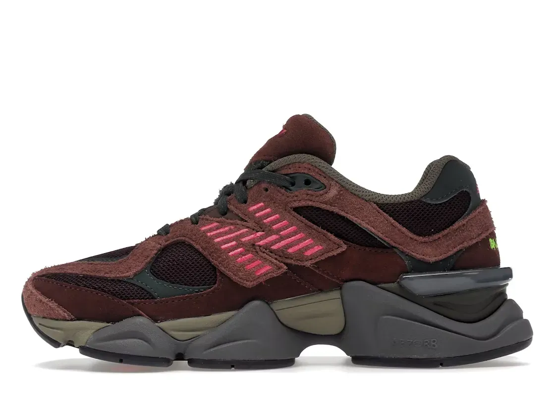 Фото № 3 с приближением к товару «‎New Balance 9060»