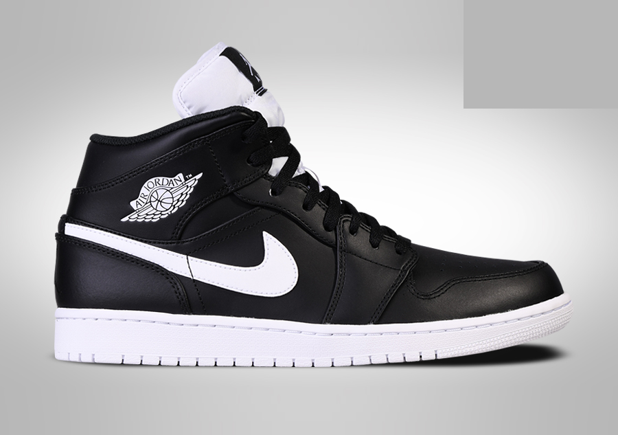 Фото № 1 с приближением к товару «‎Nike Air Jordan 1 Retro »