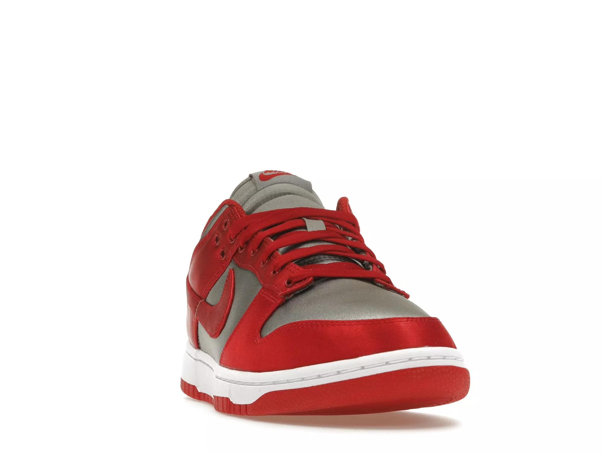 Фото № 2 с приближением к товару «‎Nike Dunk Low UNLV Satin »