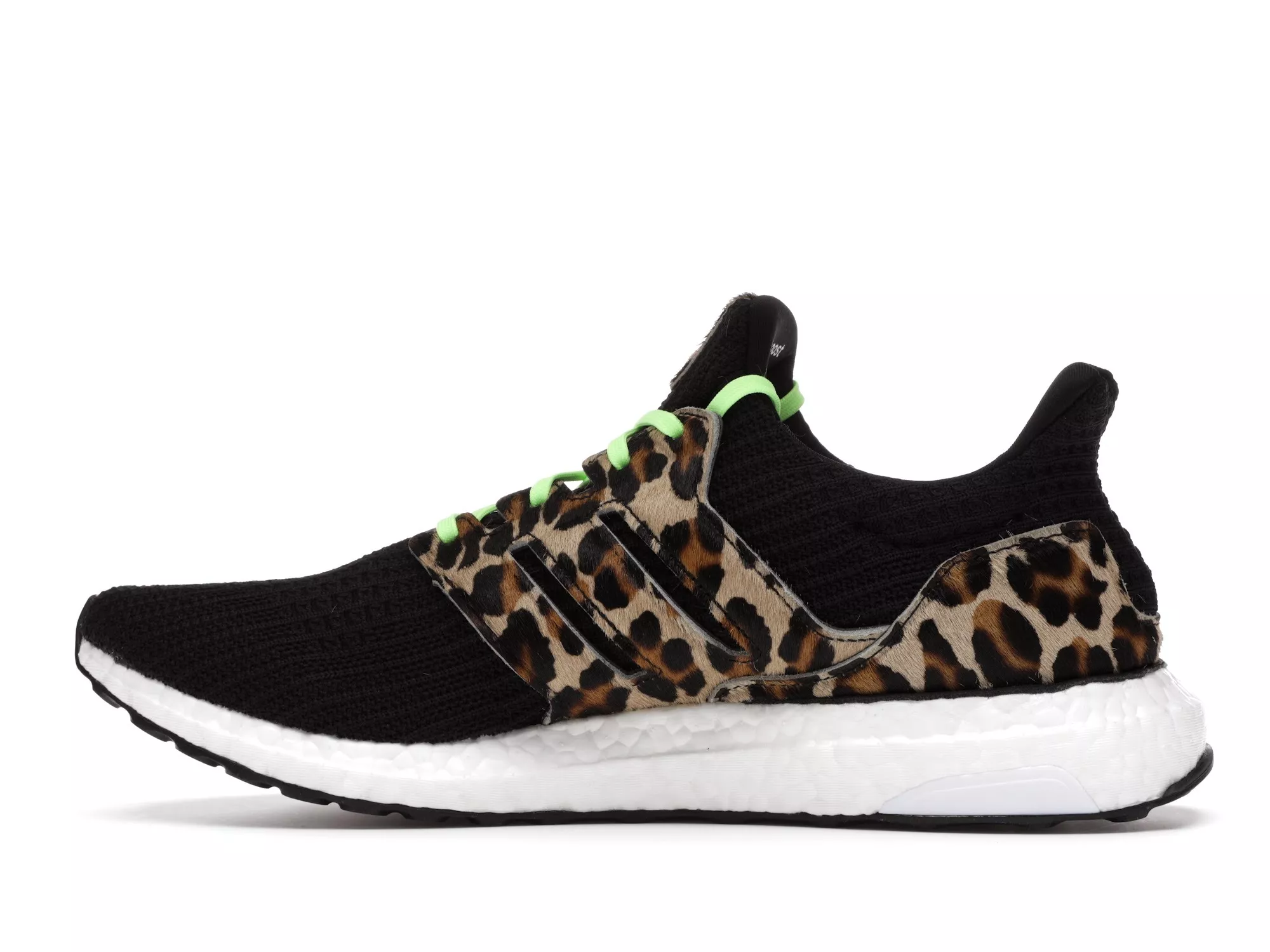 Фото № 5 с приближением к товару «‎adidas Ultra Boost DNA Leopard»