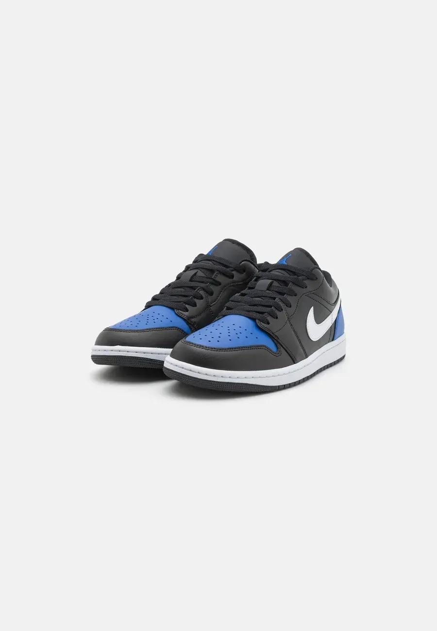 Фото № 4 с приближением к товару «‎AIR JORDAN 1 LOW»