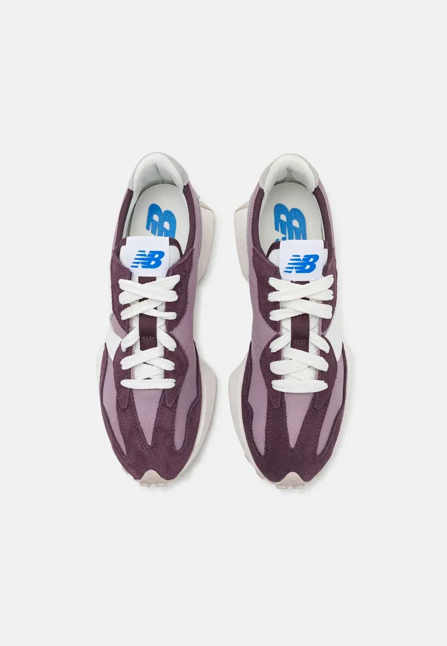 Фото № 4 с приближением к товару «‎U327CF UNISEX»