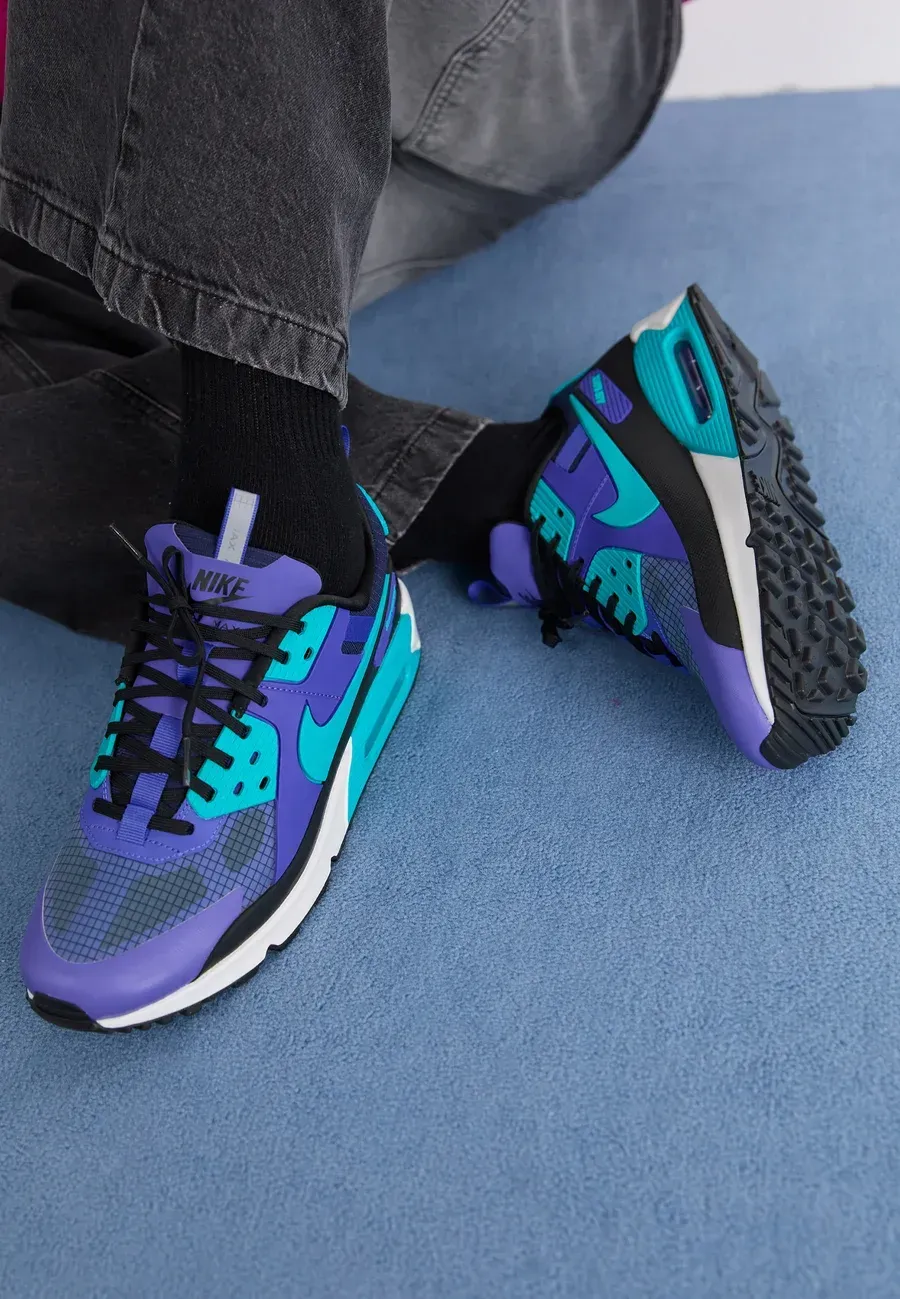 Фото № 4 с приближением к товару «‎AIR MAX 90 DRIFT UNISEX»