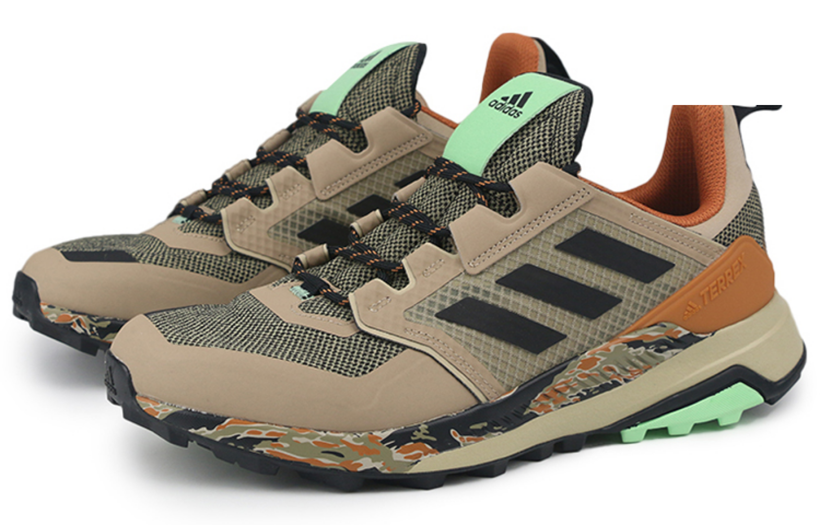 Фото № 3 с приближением к товару «‎adidas Terrex Trailmaker Mid Hiking»