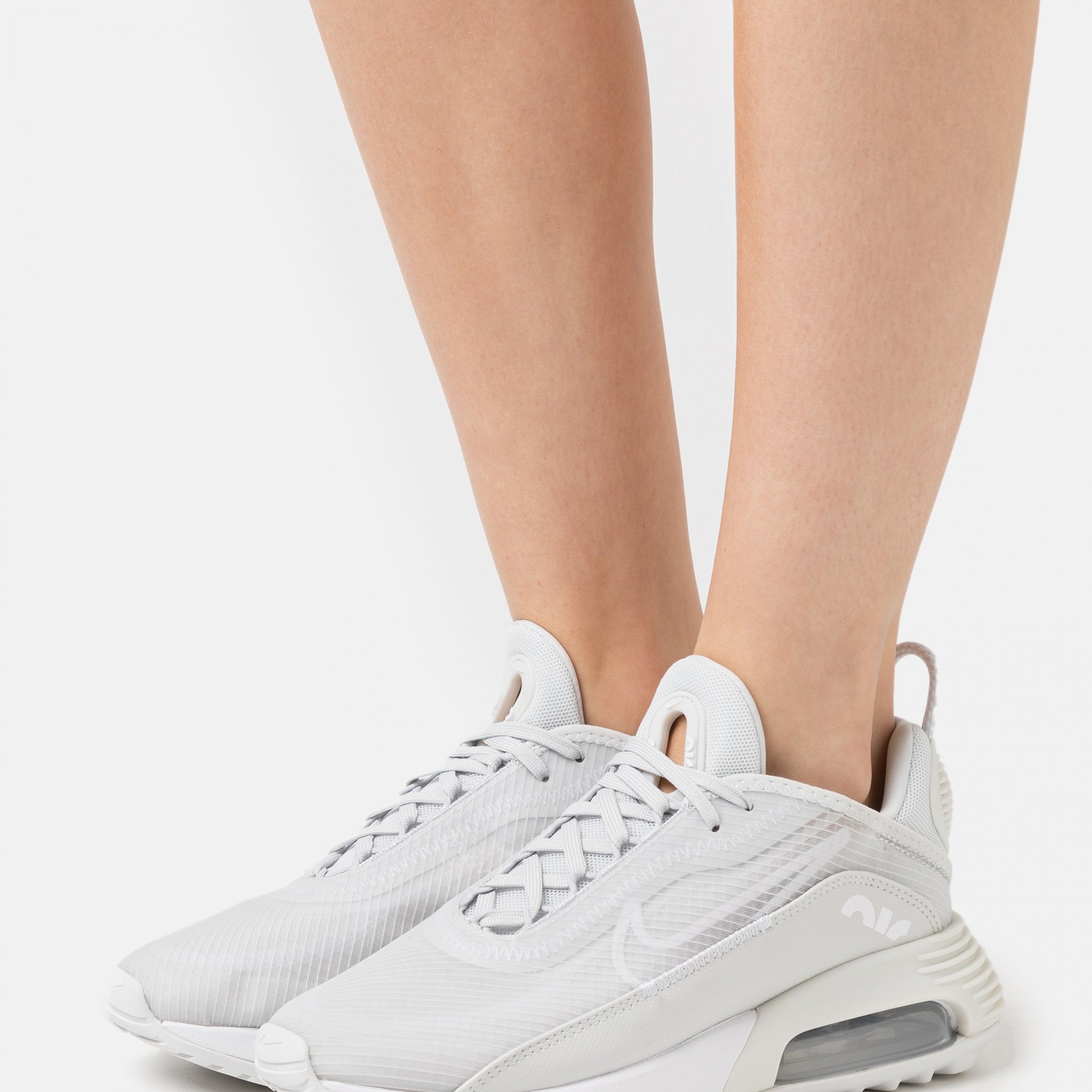 Фото № 2 с приближением к товару «‎Nike Air Max 2090 »