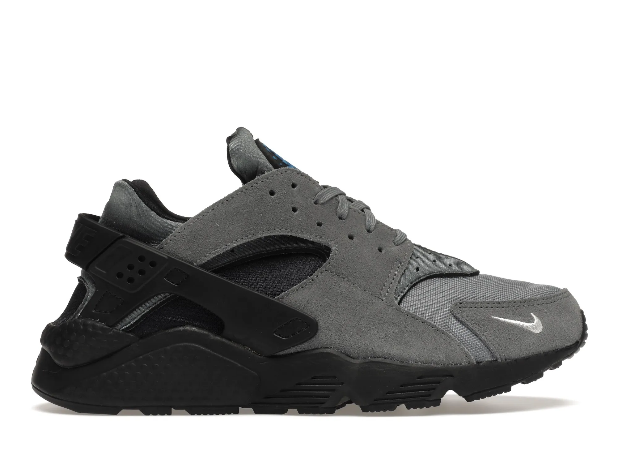 Фото № 1 с приближением к товару «‎Nike Air Huarache Grey Suede Laser Blue»
